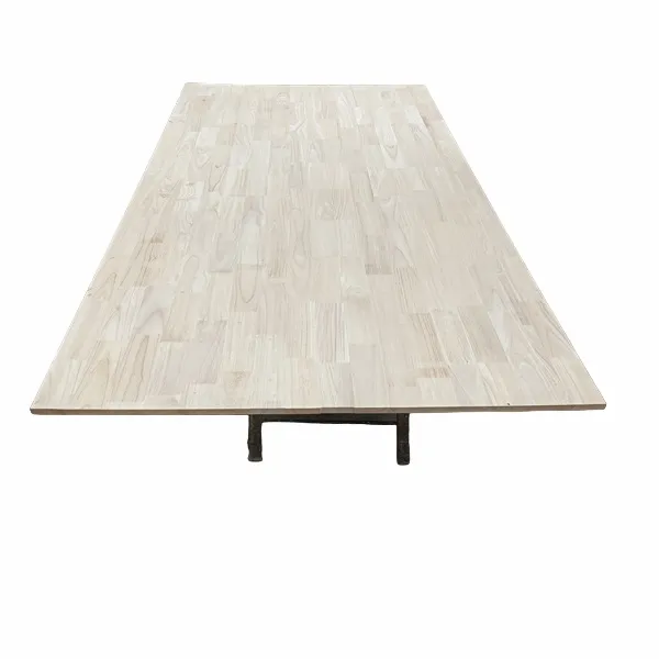 Gumový dřevěný panel v barvě surového dřeva