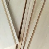 Zásuvková deska z topolového dřeva